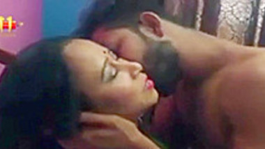 Xxiixxxx - Slender Desi Slut Pleases Herself With Sticking Xxx Dildo Into Pussy xxx  indian film