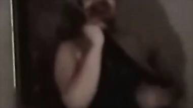 Bangladeshi girl huge boobs showing at night on video call