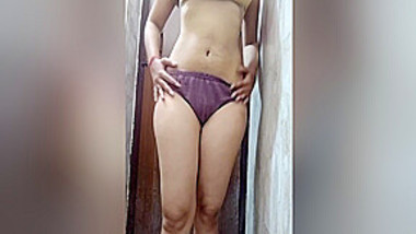 Xexexe Xxx indian home video at Watchhindiporn.net