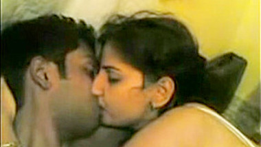 380px x 214px - Desibp indian home video at Watchhindiporn.net