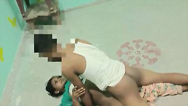 Indian labour lady fucking landlord in paid sex video