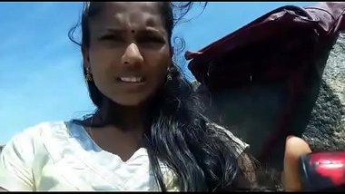 Seaxy Video Hindi Village Hd Dawonlod - Indian Village Girl Sex With Her Secret Lover Outdoors xxx indian film
