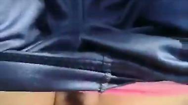 Guy bangs a hijabi girl outdoors in Pakistani porn