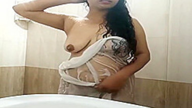 Luhari Sex - Outdoor Bangla Sex Video Blue Film Of Sex Starved Desi Abode Wife xxx  indian film