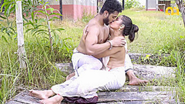 Xxx Beuf Vedu Hd - Madhuri Dixit X Videos Porn indian home video at Watchhindiporn.net